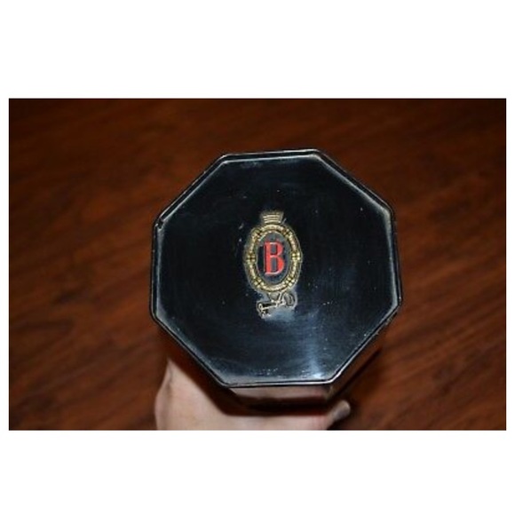 Bolla Gift Selection Magnum Vintage Wine Tin - Picture 4 of 8